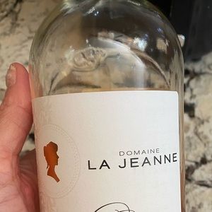 Meet your Posher, Jeanne